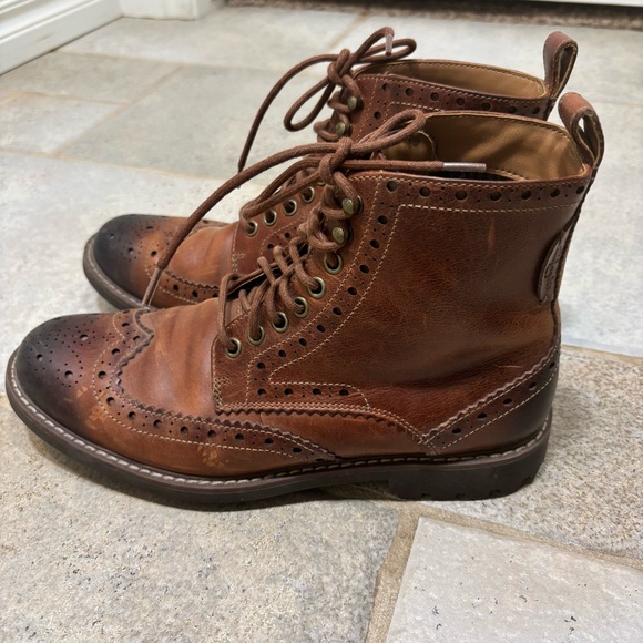 Clarks Batcombe Lord Boots Brown Leather Wingtip Brogue Combat Mens 9 Lace Up - Picture 1 of 11
